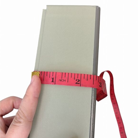 Authentic Tom Ford Green Empty Box 7.25" x 7.25" x 2.75" - Picture 15 of 16